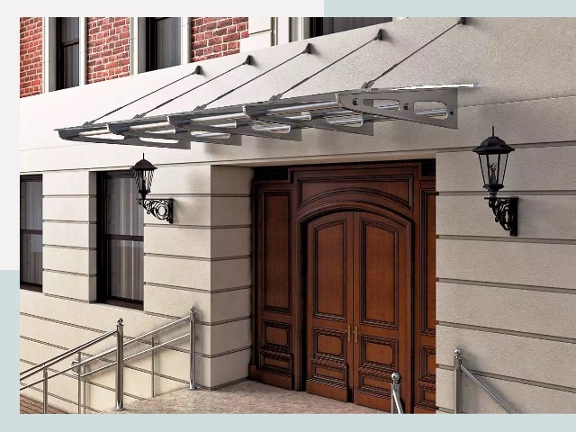 Металлические козырьки от 606 руб. в Кандалакше